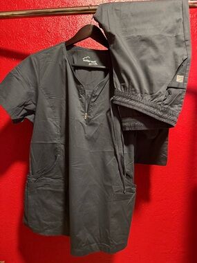 Butter-Soft Women's Charcoal Gray Scrub Top and Pants